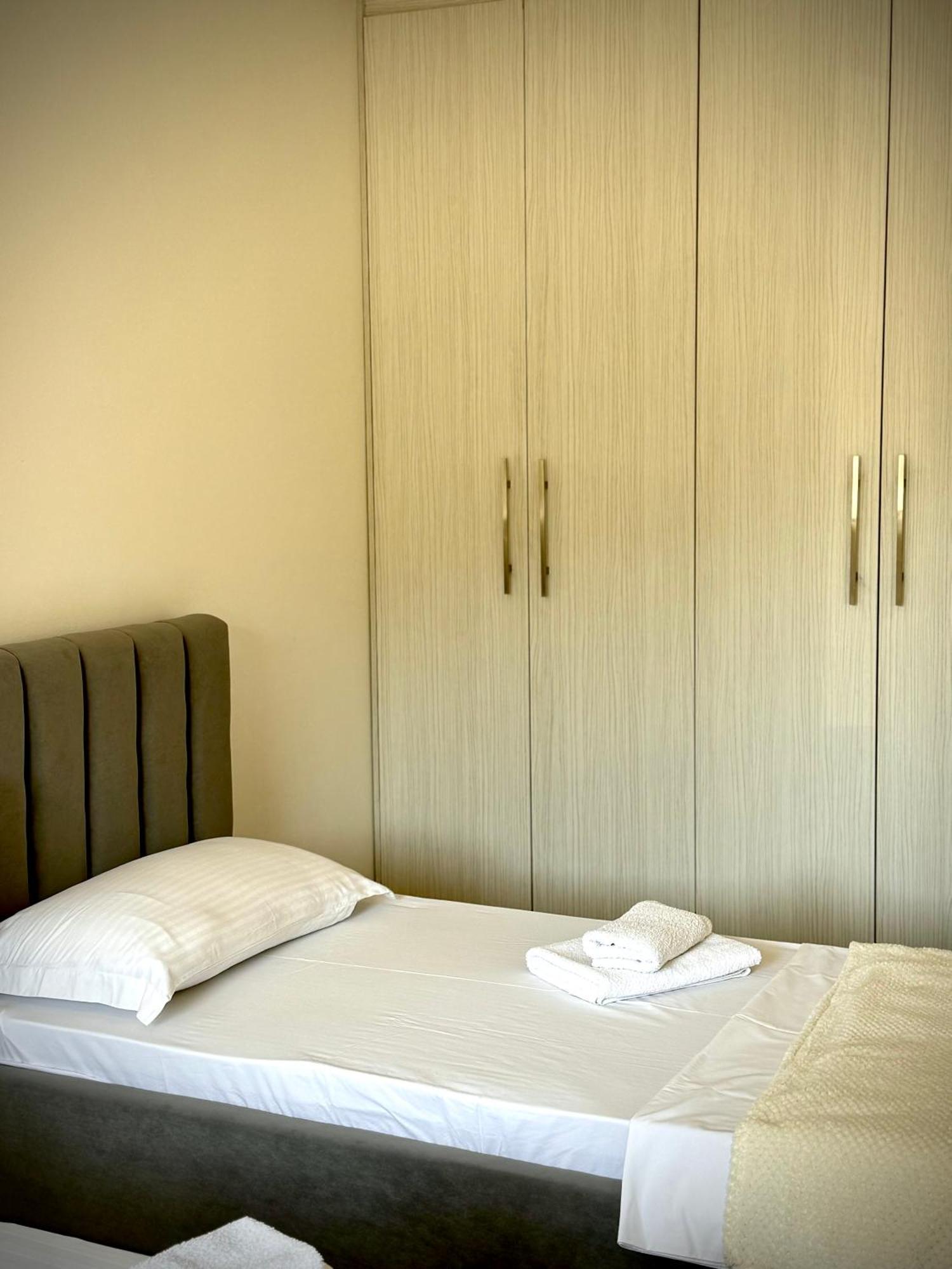 Siloria Apartments Vlorë Eksteriør billede